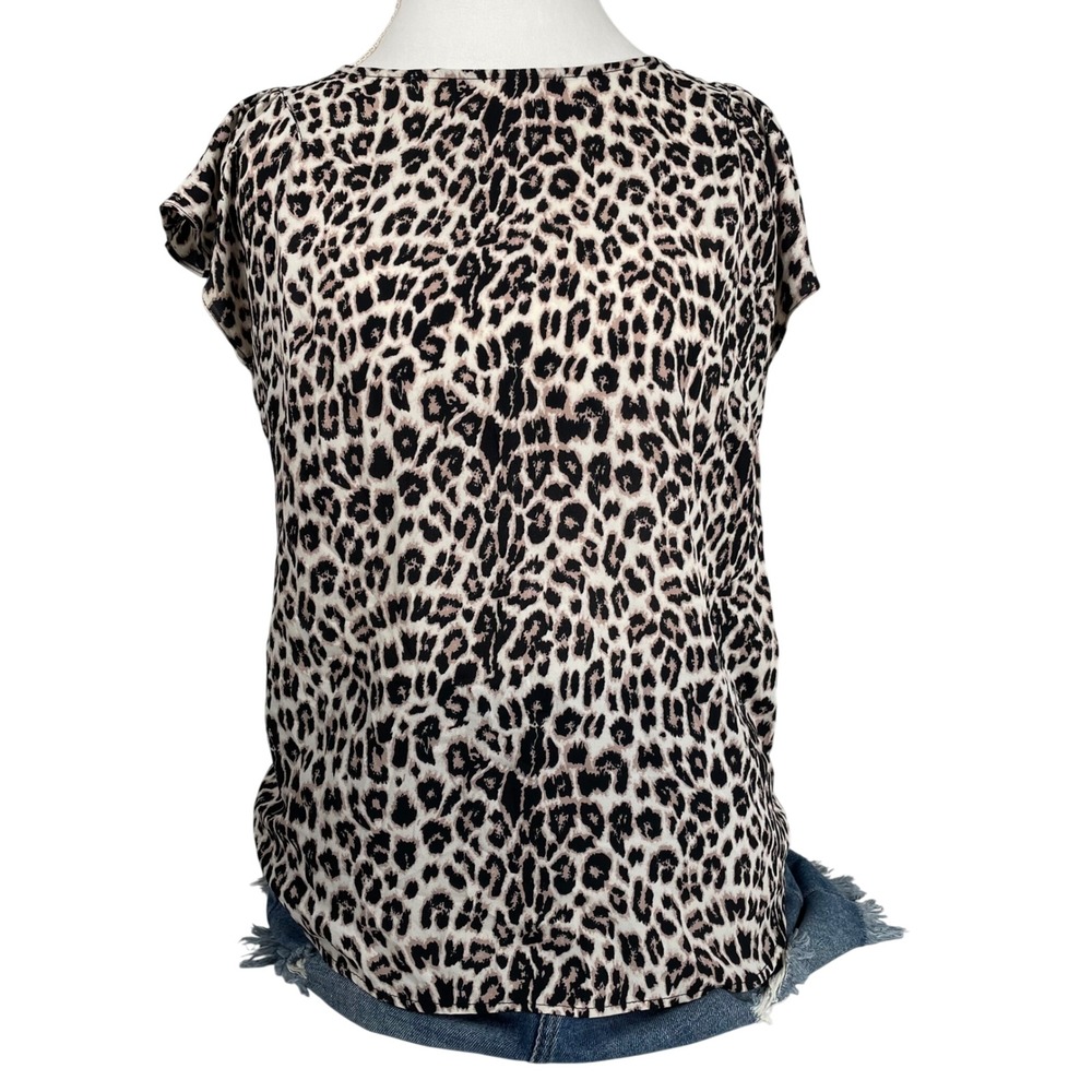 Philosophy Leopard Print Short Sleeve Blouse Keyhole Back Small